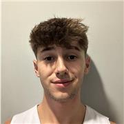 Profesor de CAE para todas las edades, actualmente militando un nivel C1 estudiando carrera en inglés